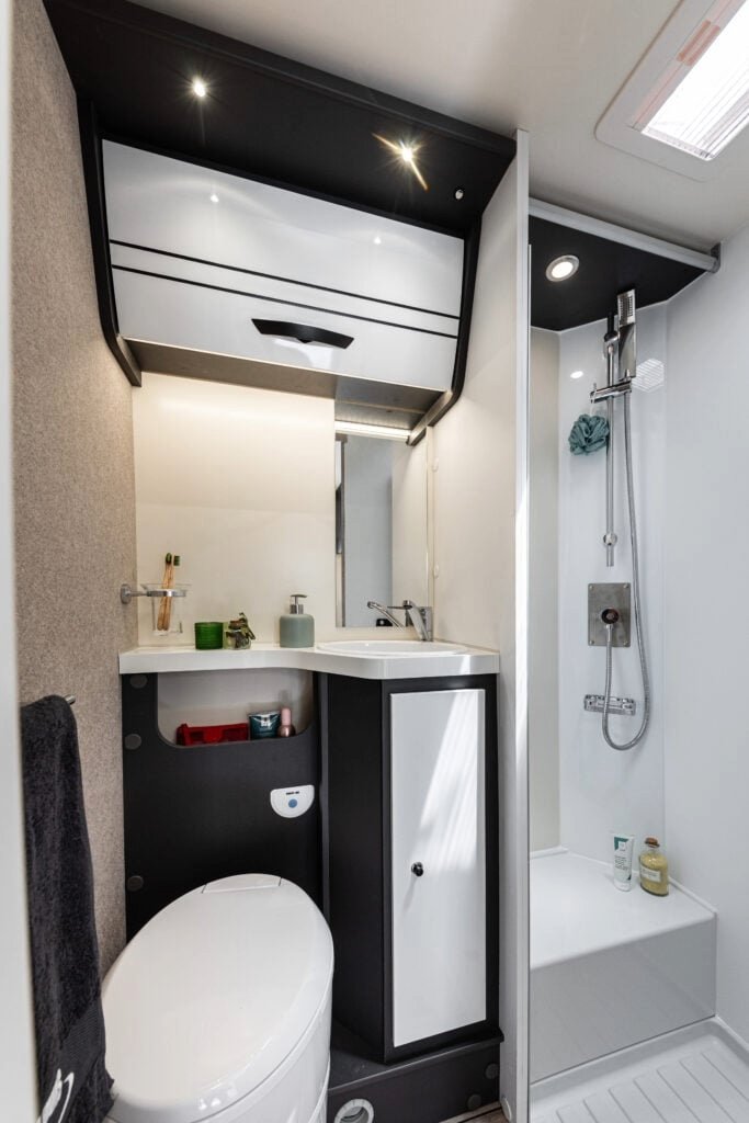 Salle de bain du camping-car